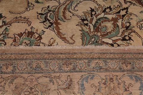 Tabriz Beige Square Hand Knotted 107 X 107 Area Rug 400-17250 Image 14