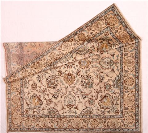 Tabriz Beige Square Hand Knotted 107 X 107 Area Rug 400-17250 Image 5