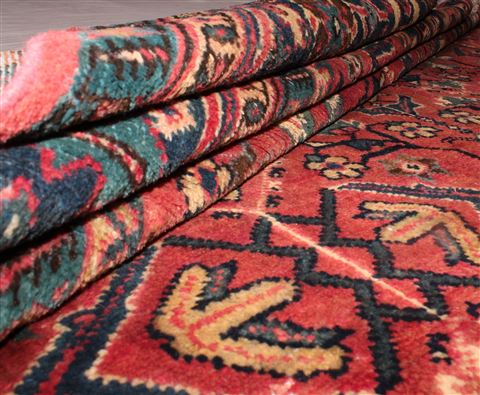 Moshk Abad Red Hand Knotted 106 X 156 Area Rug 400-17251 Image 12