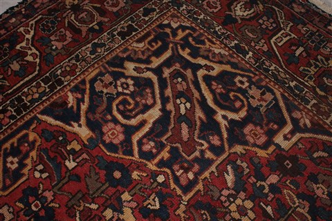 Bakhtiar Purple Hand Knotted 109 X 138 Area Rug 400-17256 Image 20