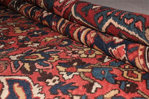 Bakhtiar Purple Hand Knotted 109 X 138 Area Rug 400-17256 Image 28