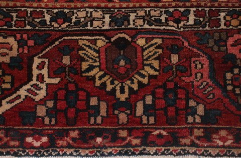 Bakhtiar Purple Hand Knotted 109 X 138 Area Rug 400-17256 Image 9