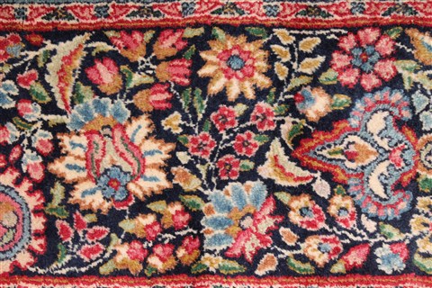 Kerman Red Hand Knotted 115 X 166 Area Rug 400-17269 Image 10