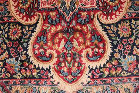 Kerman Red Hand Knotted 115 X 166 Area Rug 400-17269 Image 19