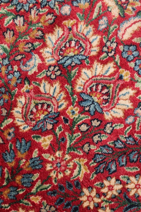 Kerman Red Hand Knotted 115 X 166 Area Rug 400-17269 Image 25