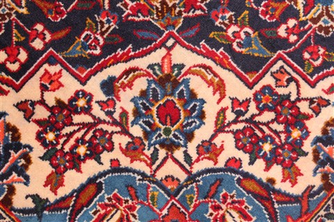 Kashan Red Hand Knotted 112 X 183 Area Rug 400-17291 Image 20