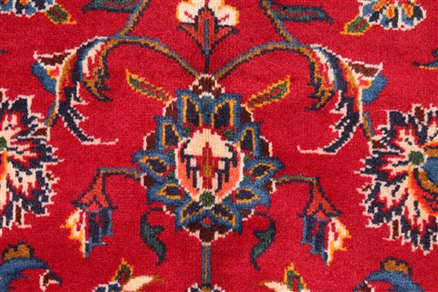 Kashan Red Hand Knotted 112 X 183 Area Rug 400-17291 Image 9