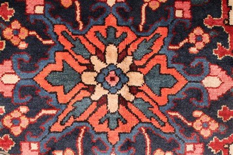 Bakhtiar Red Hand Knotted 120 X 148 Area Rug 400-17293 Image 27