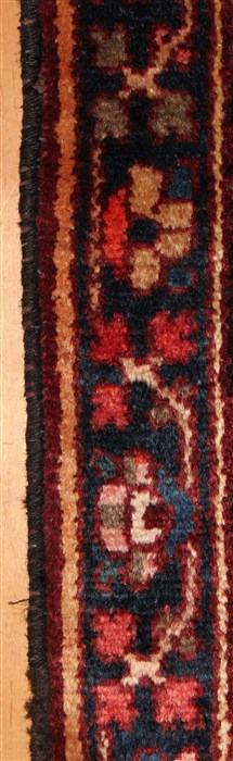 Bakhtiar Red Hand Knotted 120 X 148 Area Rug 400-17293 Image 7