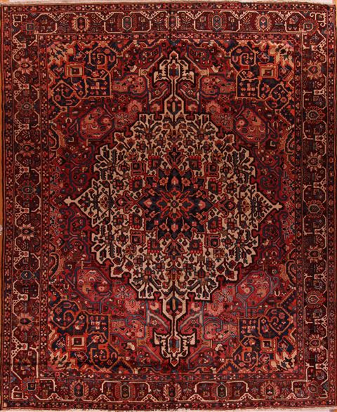 Bakhtiar Red Hand Knotted 120 X 148 Area Rug 400-17293 Image 0