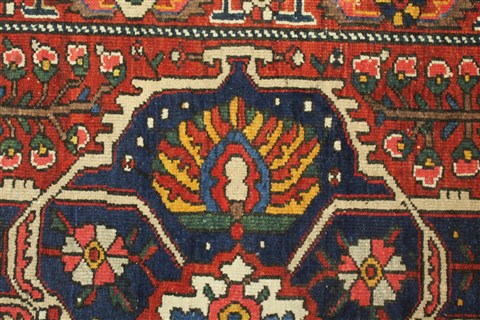Bakhtiar Red Hand Knotted 129 X 190 Area Rug 400-17303 Image 21