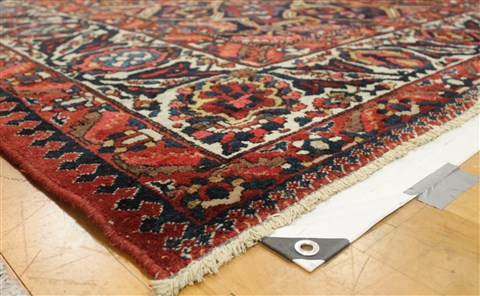 Bakhtiar Red Hand Knotted 129 X 190 Area Rug 400-17303 Image 27