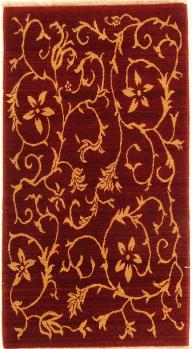 Modern Red Machine Made 28 X 41  Area Rug 300-17308 Image 0