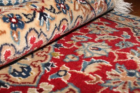 Nain Red Square Hand Knotted 23 X 26 Area Rug 400-17347 Image 11