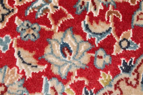 Nain Red Square Hand Knotted 23 X 26 Area Rug 400-17347 Image 5