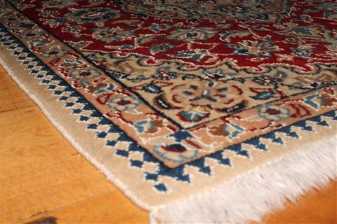 Nain Red Square Hand Knotted 23 X 26 Area Rug 400-17347 Image 10