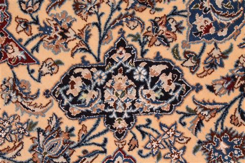 Nain Beige Hand Knotted 57 X 100 Area Rug 400-17350 Image 5