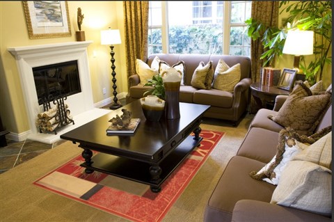 Modern Red Machine Made 53 X 77 Area Rug 300-17386 Image 2