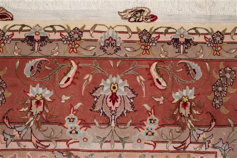 Tabriz Beige Hand Knotted 67 X 101 Area Rug 400-17410 Image 13