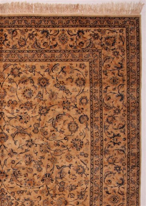 Kashan Beige Hand Knotted 101 X 133 Area Rug 400-17531 Image 5
