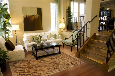 Modern Brown Hand Knotted 80 X 102 Area Rug 250-17743 Image 3