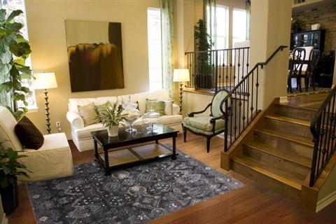 Modern Blue Hand Knotted 80 X 102 Area Rug 250-17767 Image 3