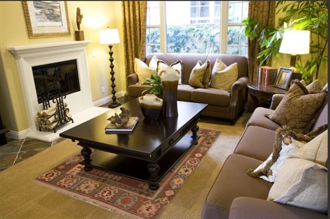 Kilim Brown Hand Knotted 52 X 73  Area Rug 100-18088 Image 4