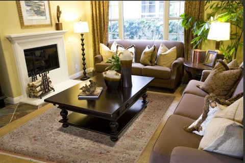 Tabriz White Hand Knotted 68 X 100  Area Rug 100-18142 Image 2