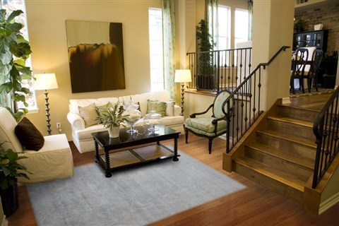 Modern Blue Hand Knotted 80 X 100  Area Rug 151-18504 Image 3