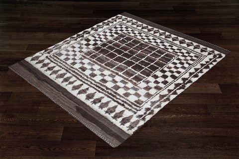 Kilim Brown Hand Knotted 80 X 109  Area Rug 151-18541 Image 6