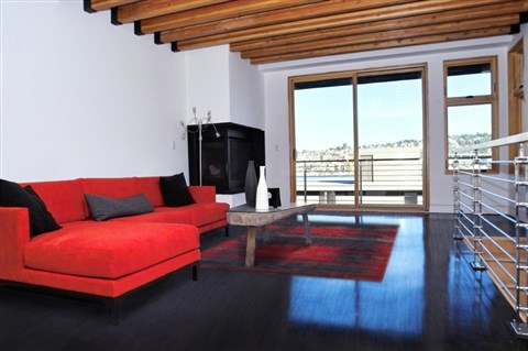 Gabbeh Multicolor Hand Knotted 85 X 115  Area Rug 151-18594 Image 5