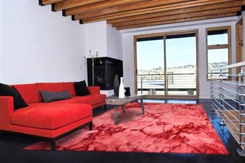 Modern Red Hand Knotted 90 X 120  Area Rug 151-18603 Image 3