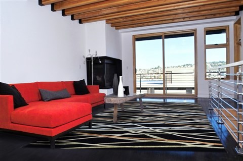 Modern Black Hand Knotted 90 X 120  Area Rug 151-18663 Image 3