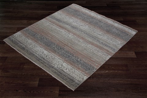 Indo-Nepal Grey Hand Knotted 80 X 96  Area Rug 151-18852 Image 5