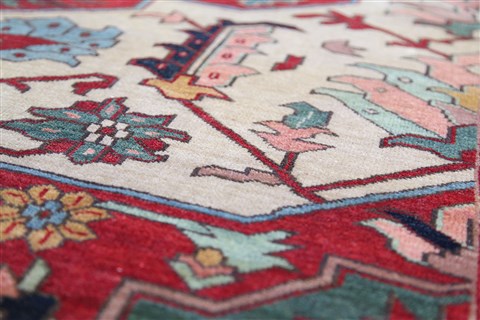 Serapi Red Square Hand Knotted 10 X 10  Area Rug 151-18856 Image 4