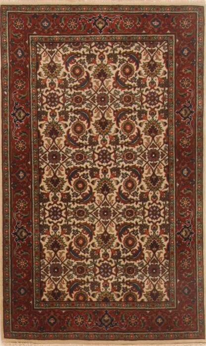 Herati Beige Hand Knotted 25 X 40  Area Rug 250-19026 Image 0