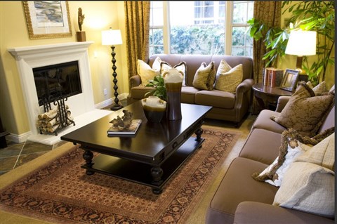 Herati Beige Hand Knotted 82 X 101 Area Rug 250-20149 Image 2