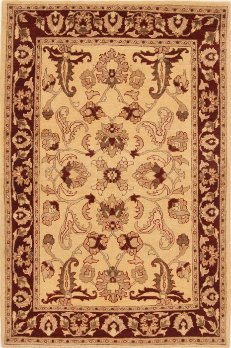 Pishavar Beige Hand Knotted 41 X 63 Area Rug 250-20205 Image 0