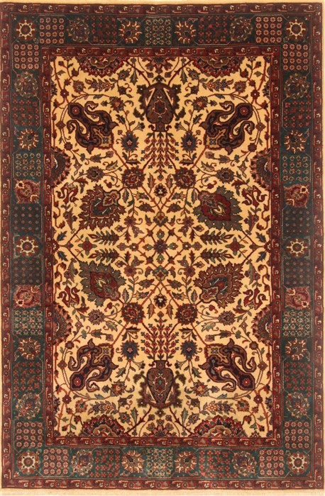 Tabriz Beige Hand Knotted 40 X 60 Area Rug 250-20599 Image 0