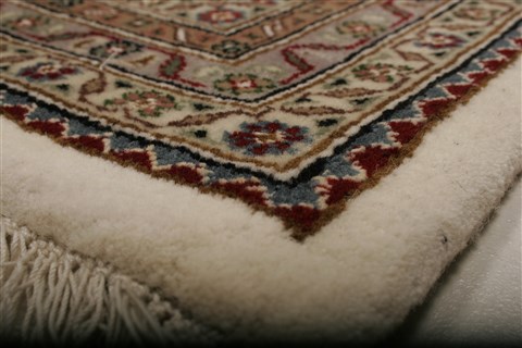 Tabriz Beige Hand Knotted 84 X 102 Area Rug 250-20799 Image 14