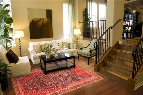 Qashqai Red Hand Knotted 69 X 910 Area Rug 100-20865 Image 3