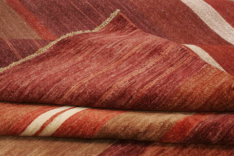 Gabbeh Brown Hand Knotted 83 X 100  Area Rug 250-20868 Image 8