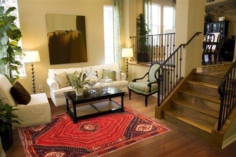 Qashqai Red Hand Knotted 73 X 911 Area Rug 100-20882 Image 3
