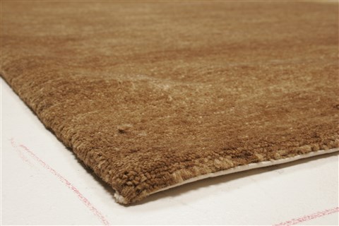 Gabbeh Beige Hand Knotted 82 X 102 Area Rug 250-20991 Image 13