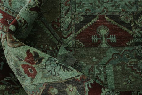 Patchwork Green Hand Knotted 80 X 102 Area Rug 250-20994 Image 10