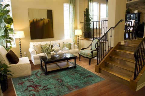 Patchwork Green Hand Knotted 80 X 102 Area Rug 250-20994 Image 3