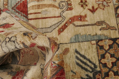 Patchwork Multicolor Hand Knotted 80 X 100 Area Rug 250-21066 Image 7