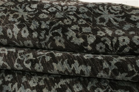 Modern Black Hand Knotted 81 X 101 Area Rug 250-21070 Image 13