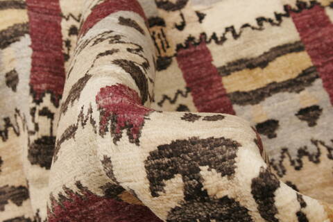 Gabbeh Beige Hand Knotted 710 X 101  Area Rug 250-21086 Image 8