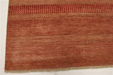 Modern Red Hand Knotted 81 X 102 Area Rug 250-21107 Image 16